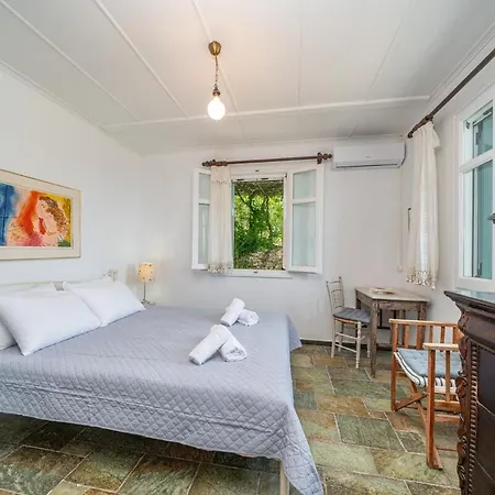 Сasa de vacaciones Célestine Loukata (Kefalonia)